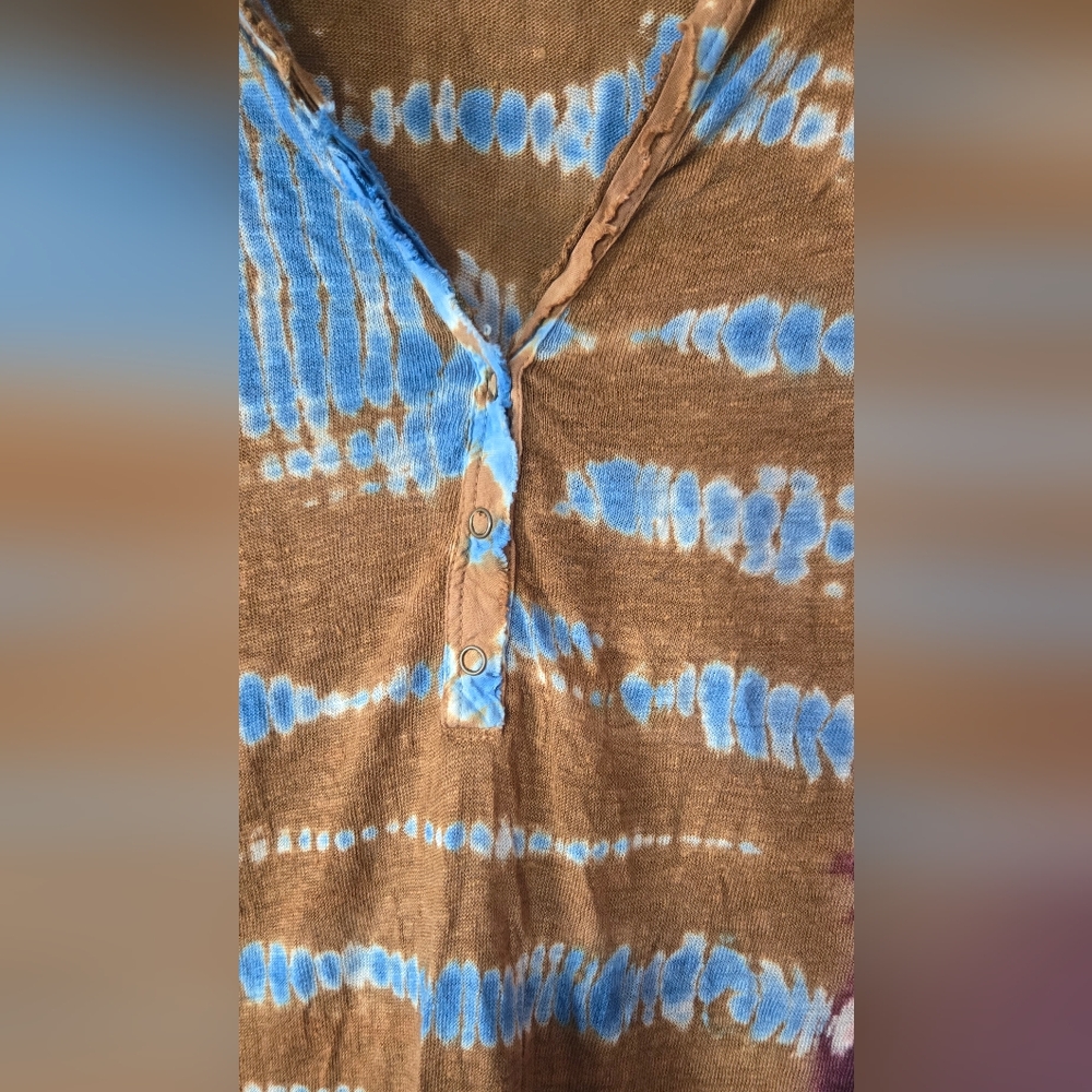 YFB Young Fabulous & Broke Tie Dye 100% Linen Top Size Small - Picture 5 of 8